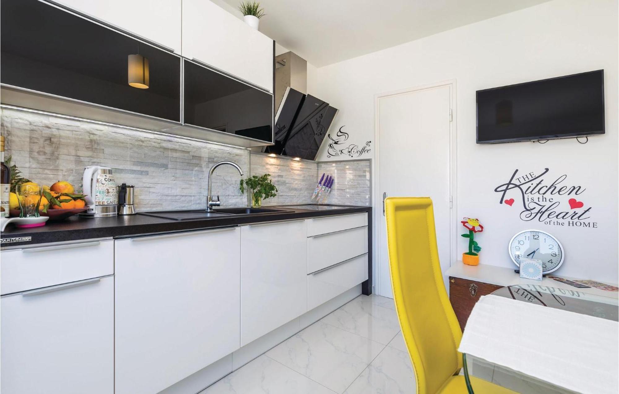 Gorgeous Apartment In Rijeka With Wifi المظهر الخارجي الصورة